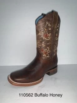 Cuatralba Alma Western Rodeo Buffalo Boot - Honey/Cafe