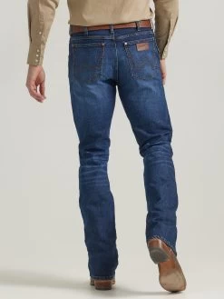 Wrangler Mens Retro Slim Fit Bootcut Jean - Holsteiner