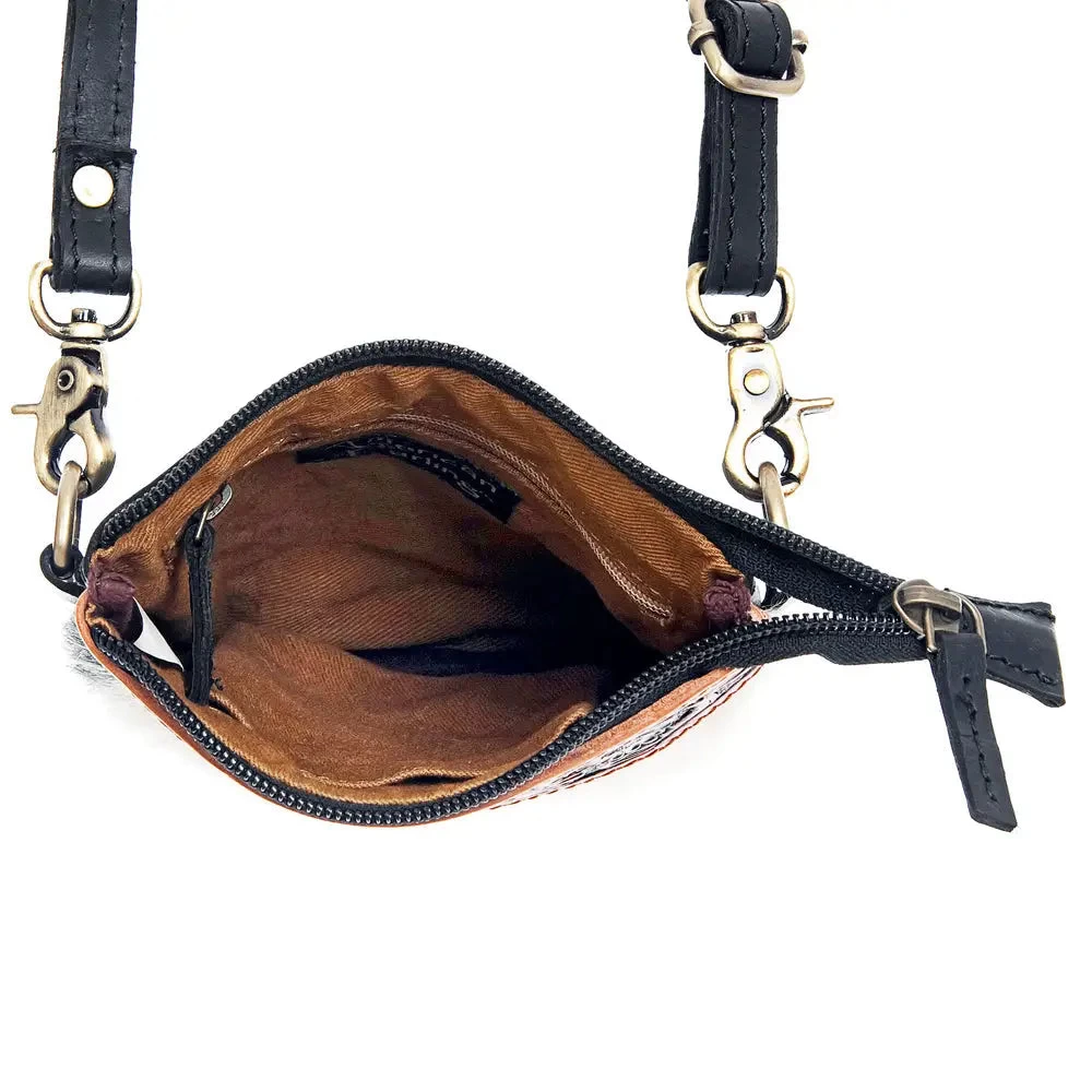 Harness Skirting Leather Hand Carving Bag - Image 4